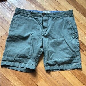 Original Penguin Men's Olive Flat Front Shorts sz34